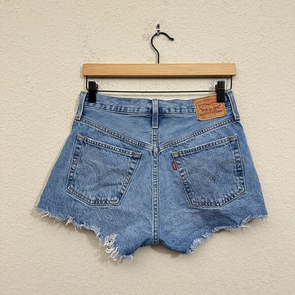 LEVI'S 501 High Waist Button Fly Distressed Jean Shorts in Blue - Picture 5 of 12